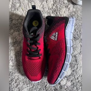 Men Lace Up Training Shoe, Red and Black- NEW